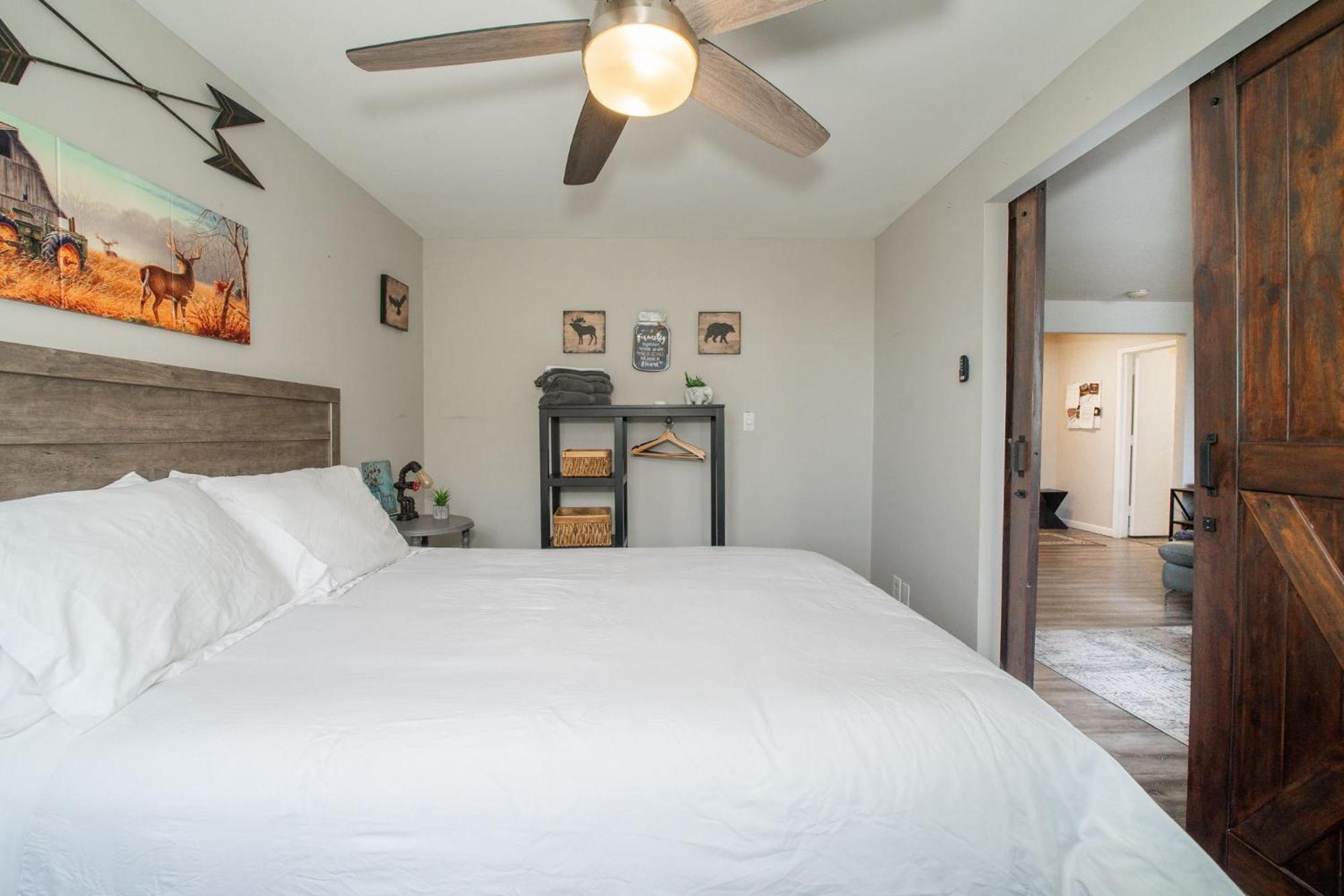 Welcoming Barn, 2 Bedroom & 1 Bath & Parking Atlanta Esterno foto