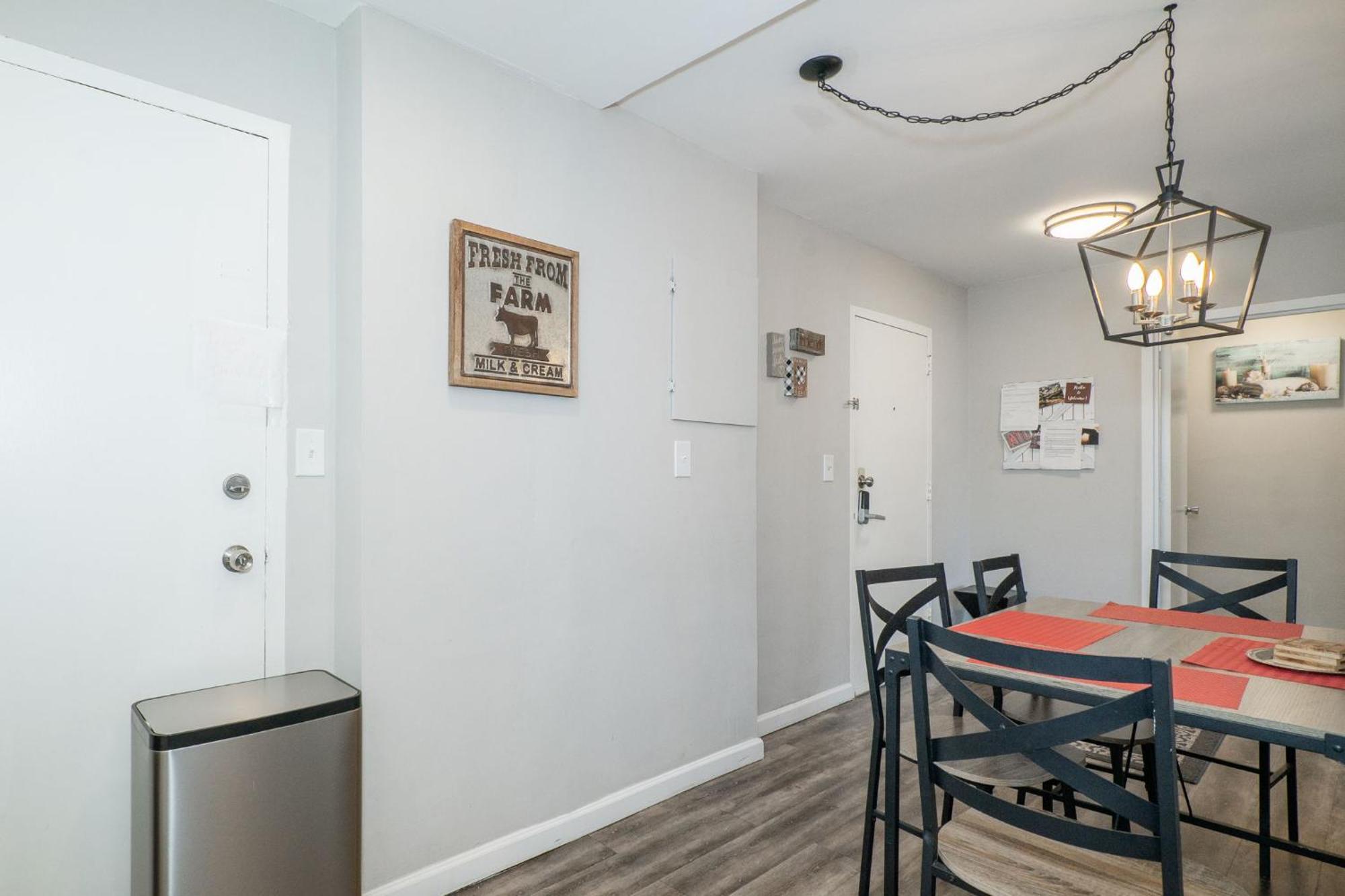 Welcoming Barn, 2 Bedroom & 1 Bath & Parking Atlanta Esterno foto